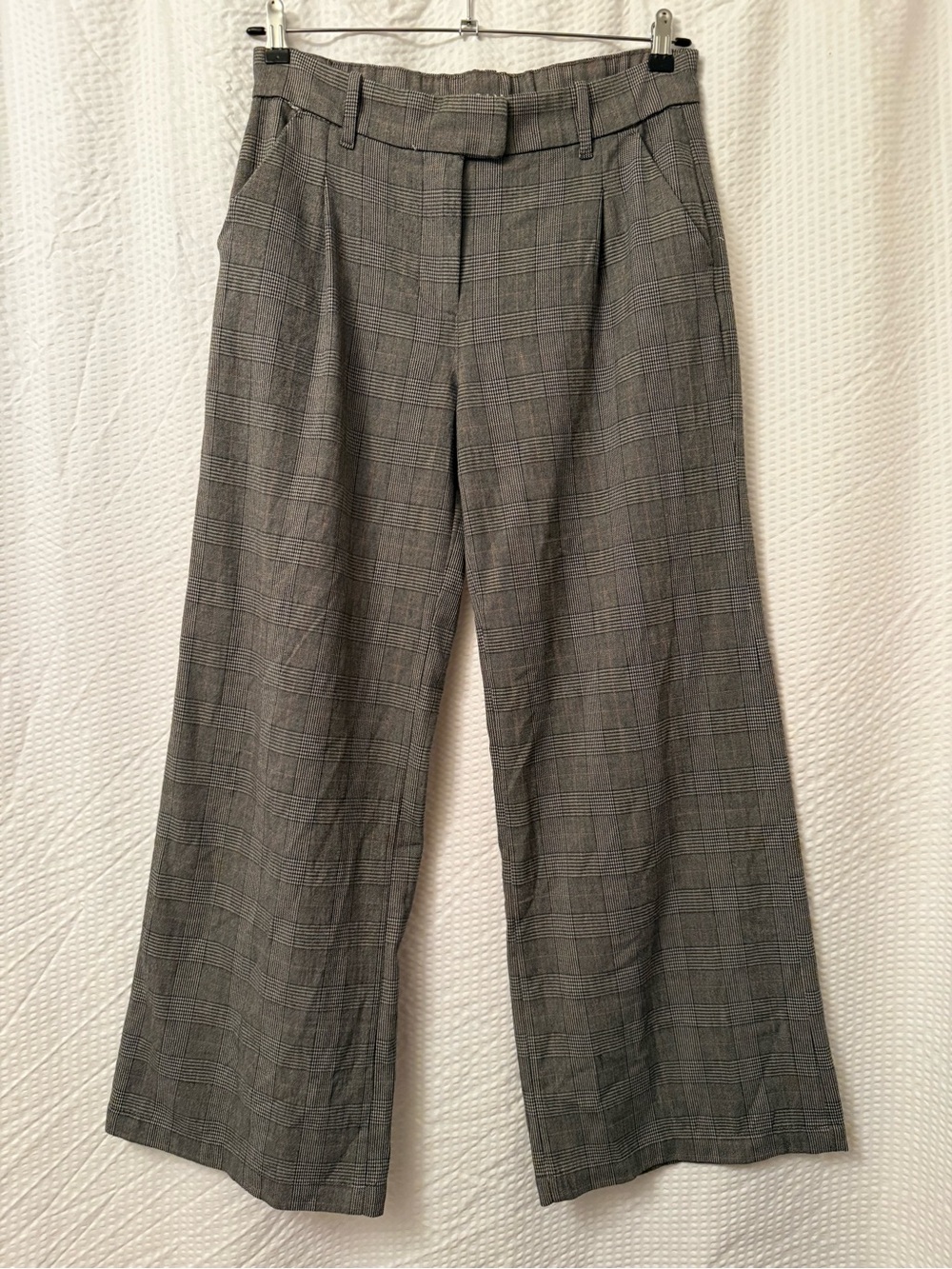 American Eagle Wide Leg Trousers Sz 6 Plaid Gray Chic Trouser Pants Chic